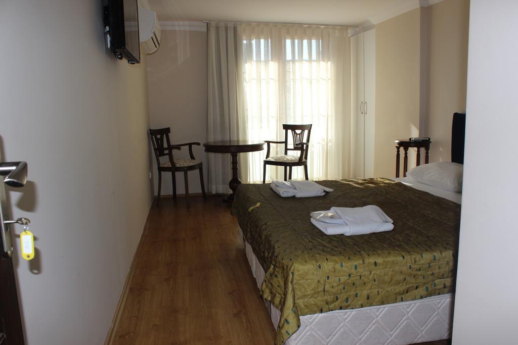 My Way Terrace Hotel Adalar Quarto foto