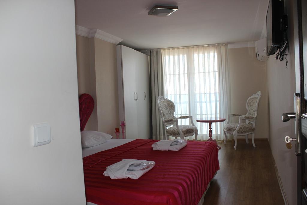 My Way Terrace Hotel Adalar Quarto foto