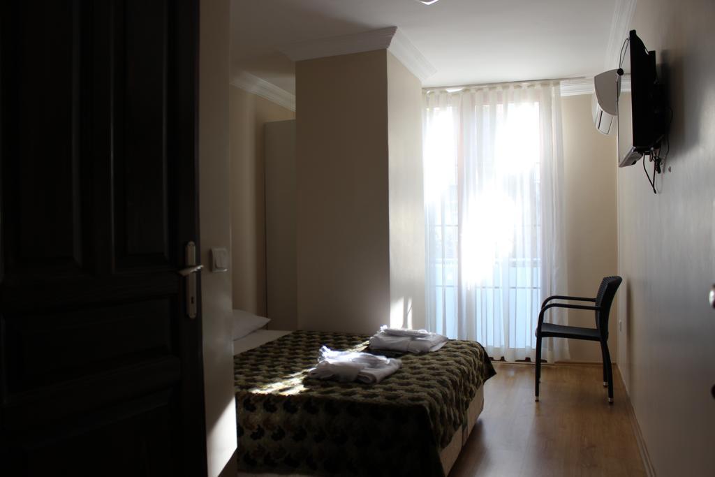 My Way Terrace Hotel Adalar Quarto foto